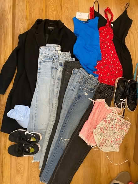 Photo of free Mixed items great for boot fair (Eastcote HA4) #1