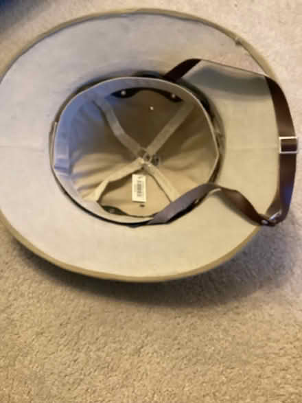 Photo of free Pith Helmet (Harold Wood RM3) #2