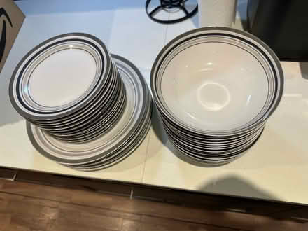 Photo of free Dinner plate set (Overslade CV22) #2