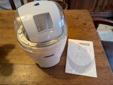 Photo of free Ice cream maker (Berkhamsted HP4) #3
