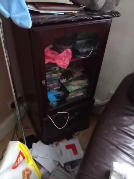 Photo of free Unit (Tinsley S9) #1