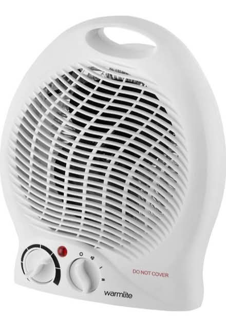 Photo of electric room heater (School Lane Sk4 5DE) #1