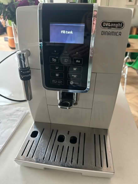 Photo of free DeLonghi coffee machine (Richmond) #4