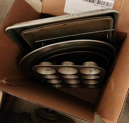 Photo of free Misc trays/pans (West Springfield) #1