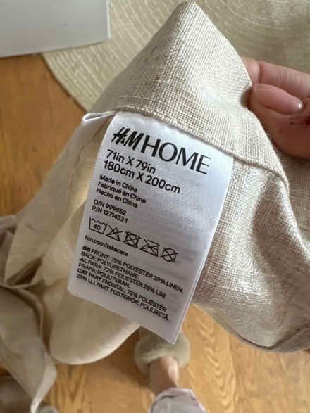 Photo of free Shower curtain h&m (W11) #2