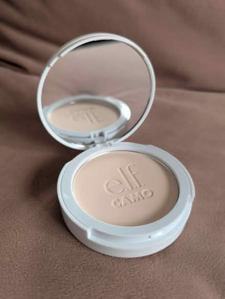 Photo of free Powder foundation: Fair (unused) (Leytonstone) #1