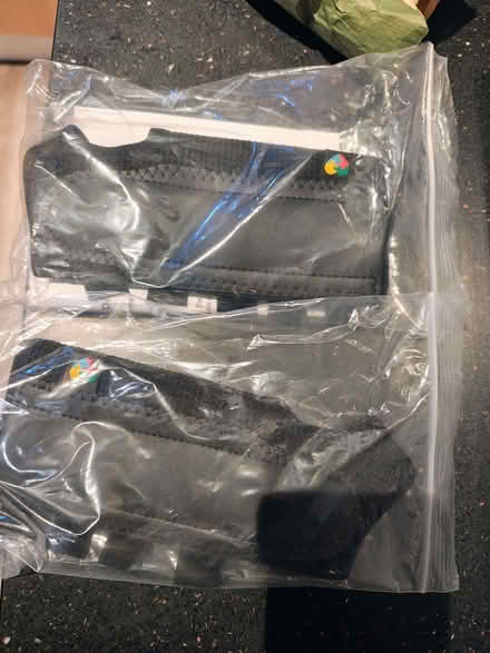 Photo of free Left and right hand wrist support- size S (Shiregreen S5) #2