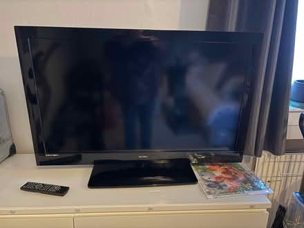Photo of free 40” tv (AB21) #1