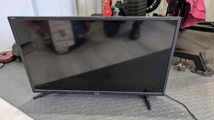 Photo of free 28" LCD Sharp Aquos flat screen TV (BT48) #1