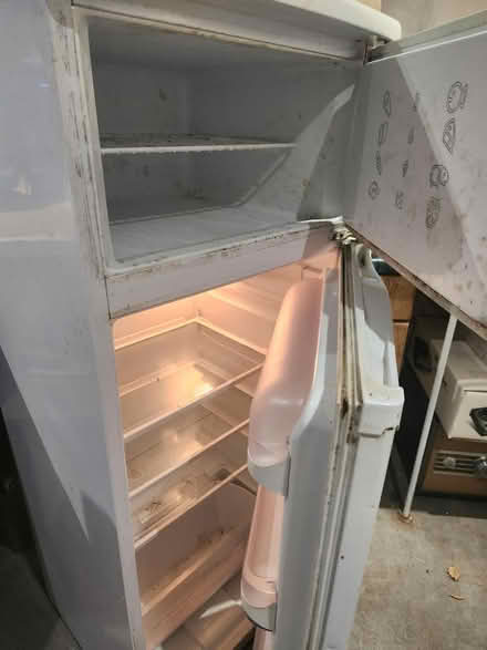Photo of free Hotpoint fridge freezer (GU14) #2
