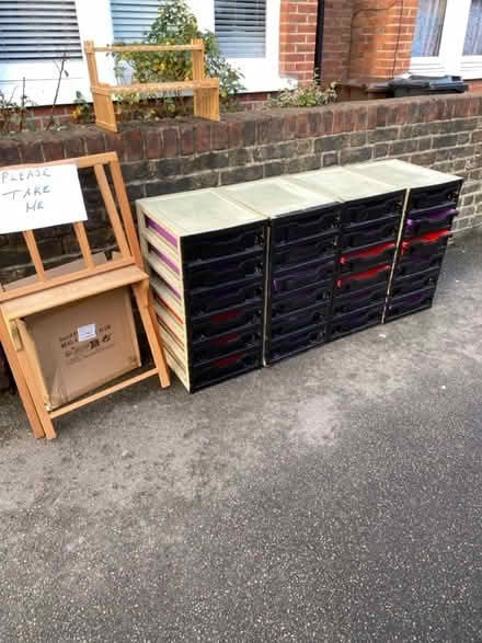 Photo of free Bits and bobs (Brentford TW8) #1