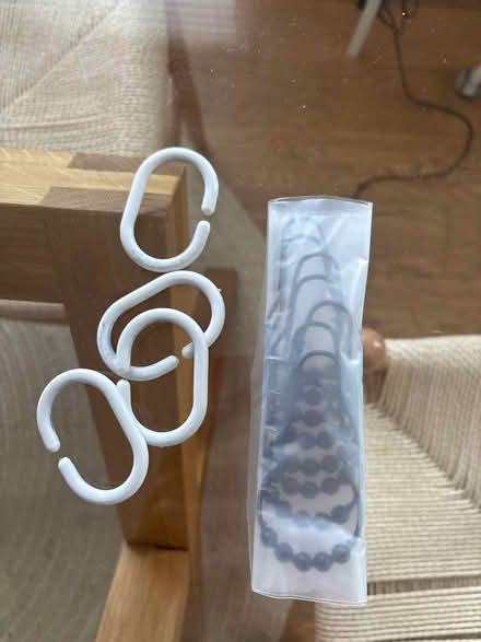 Photo of free Shower curtain h&m (W11) #4