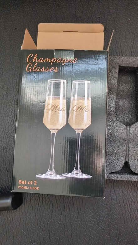 Photo of free Mr & Mrs champagne glasses (SE26) #2