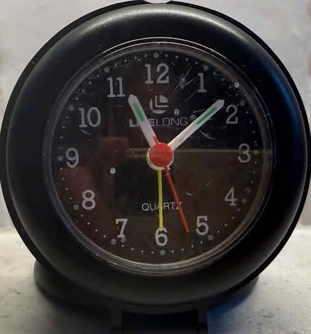 Photo of free Alarm clock (N Leverett) #1