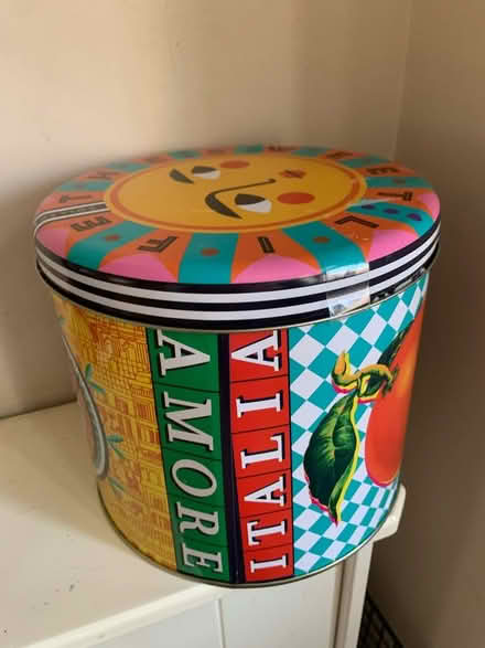 Photo of free Large tin (Burgess Hill RH15) #1