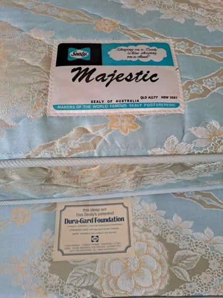 Photo of free Single bed with mattress (Church Crookham GU52) #2