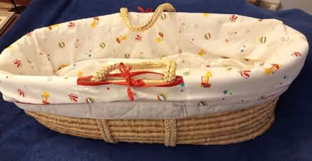 Photo of free Moses basket (Caton LA2) #1