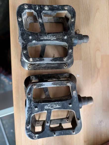 Photo of free BMX/mountain bike metal pedals (Kidlington OX5) #2