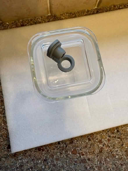 Photo of free Brand new set of 6 clear glass beakers with lids and reusabl (Southport PR9) #3