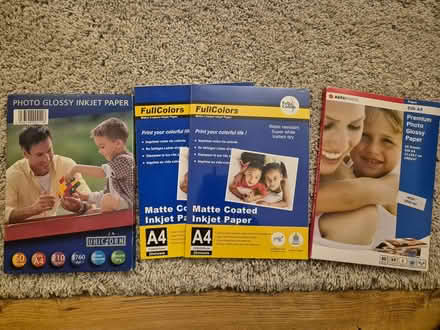 Photo of free A4 Photo inkjet paper (2 matt and 2 gloss packs) (West Drayton UB7) #1