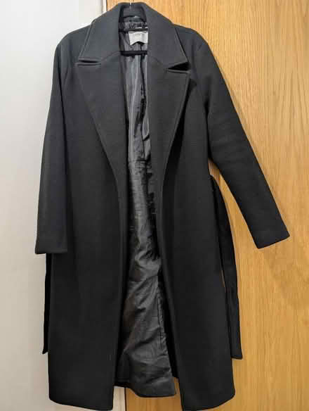 Photo of free Black coat (Millwall E14) #1