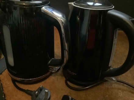 Photo of free 2 kettles (Chalk Farm NW3) #1