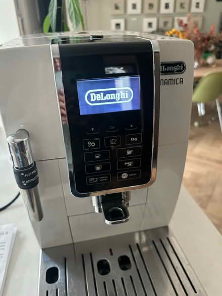 Photo of free DeLonghi coffee machine (Richmond) #1