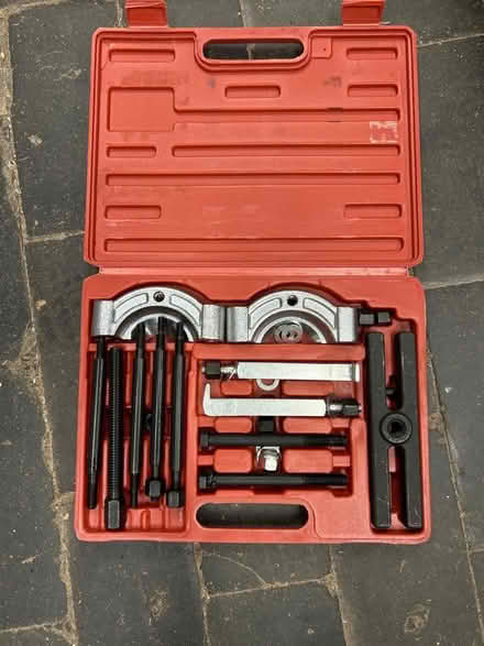 Photo of free Bearing puller (Haldens AL6) #1