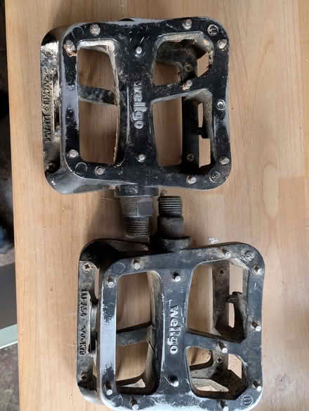 Photo of free BMX/mountain bike metal pedals (Kidlington OX5) #1