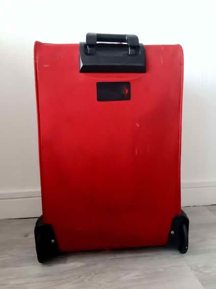Photo of free Red Suitcase with wheels (Tolworth KT6) #4