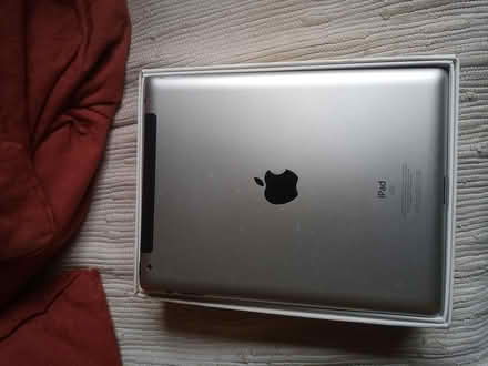 Photo of free Apple iPad 2 (Killerton) #2