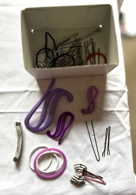 Photo of free Hair accessories, clips, ties, pins, etc. unused (Monks Hill CR2) #3