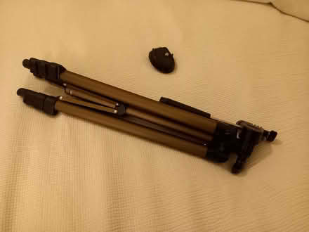 Photo of free Tripod for spares/repair (Layerthorpe YO31) #1
