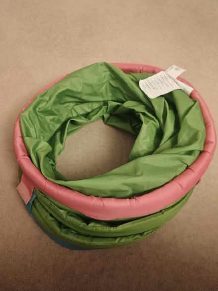 Photo of free Kids tent, ball pit, balls (Marcham OX13) #1