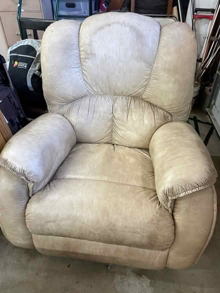 Photo of free Bike rack and recliner (Anaheim Hills) #2