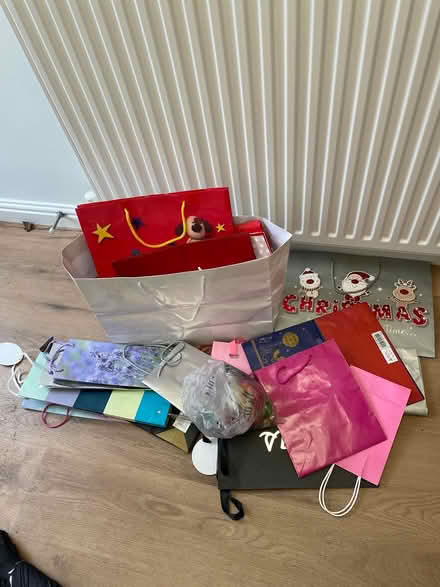 Photo of free Gift bags and bows (Bournemouth BH4) #1