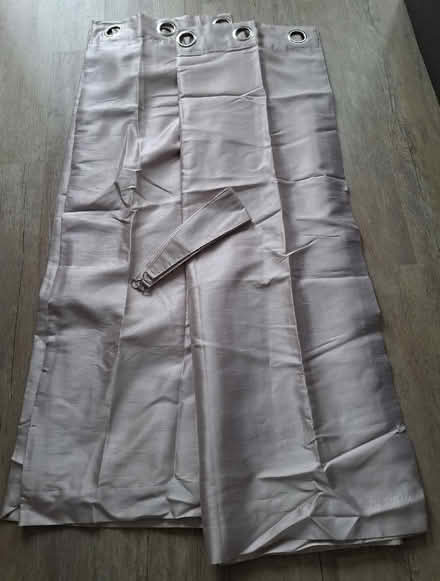 Photo of free Curtains (Springfield CM1) #1