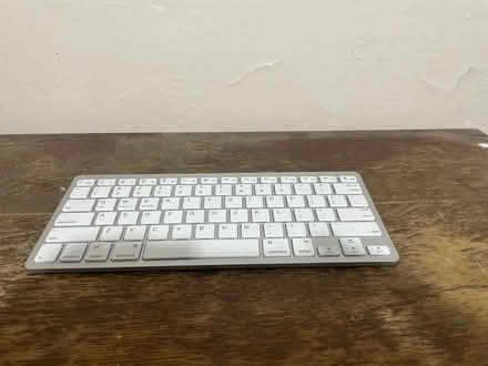 Photo of free Wireless Bluetooth keyboard (New Town CO1) #1