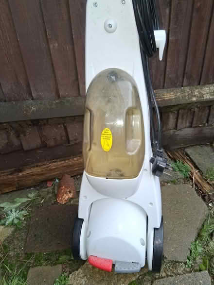 Photo of free Carpet cleaner (BR5) #1