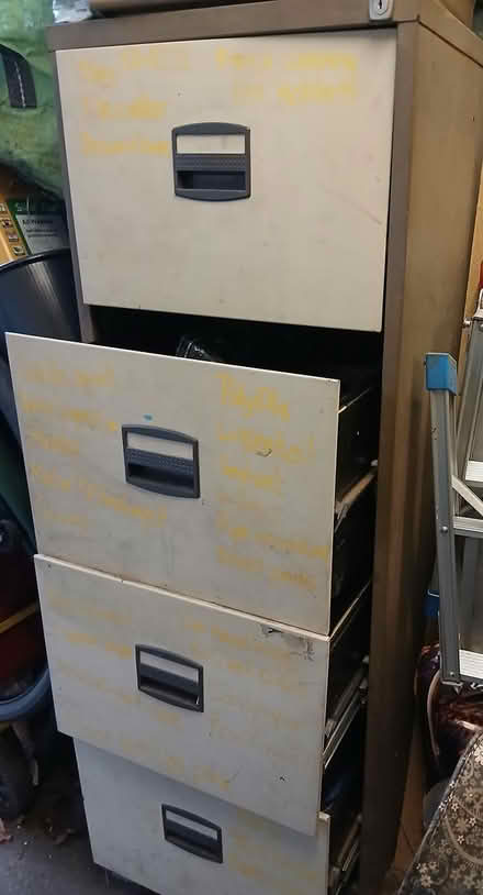 Photo of free Old 4 drawer metal filing cabinet (Wisewood, S6) #1