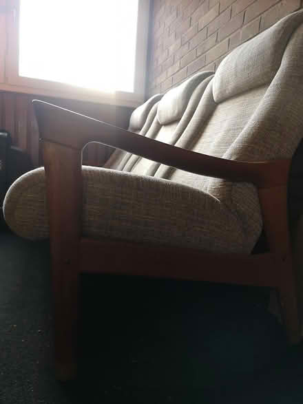 Photo of free Mid-century 3-seater sofa (Pollokshields G41) #2