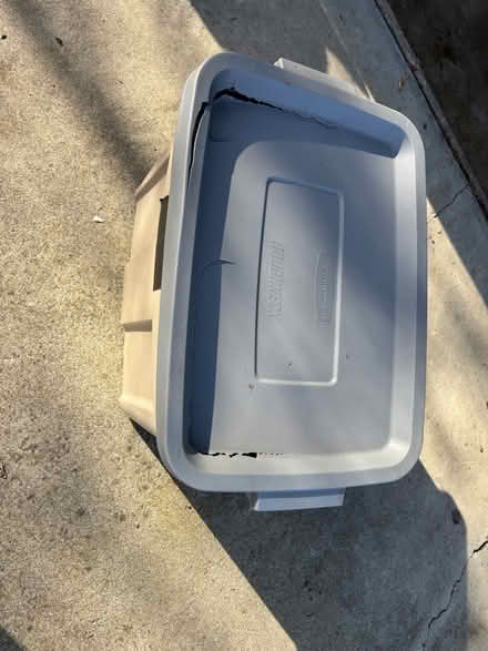 Photo of free Kinda worn storage bin (Mitty High area) #1