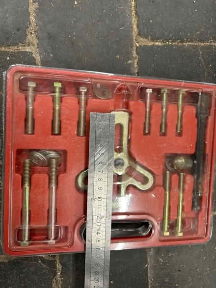 Photo of free Bearing / flywheel puller (Haldens AL6) #2