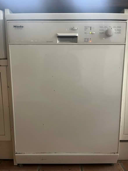 Photo of free Miele Dishwasher. good working order. Moving and must go. (Kew TW9) #2