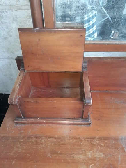 Photo of free Vintage Dresser (Mayland CM3) #3