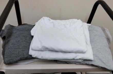 Photo of free tee shirt bundles (Hooley CR5) #1
