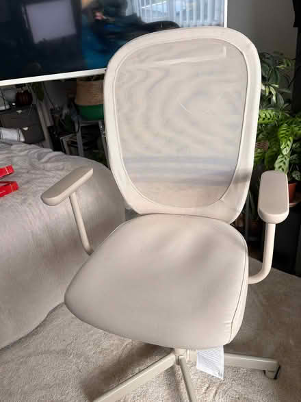 Photo of free Computer Chair (Tilbury RM18) #3