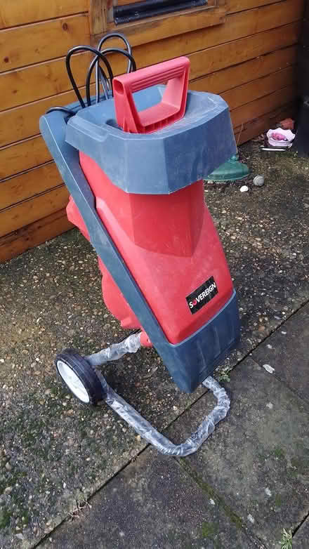 Photo of free Garden shredder BR5 (St Mary Cray, BR5) #1