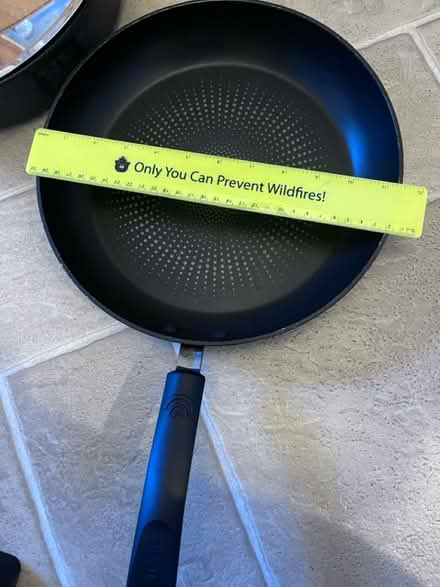 Photo of free Nonstick pans (Olympia high school) #1
