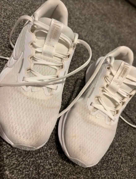 Photo of free Women’s Nike running trainers (Axminster) #2